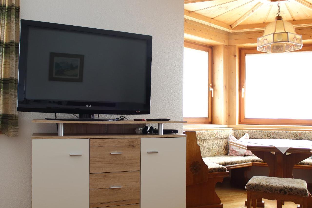 Ferienwohnung Innerhofer ホラースバッハ・イム・ピンツガウ エクステリア 写真